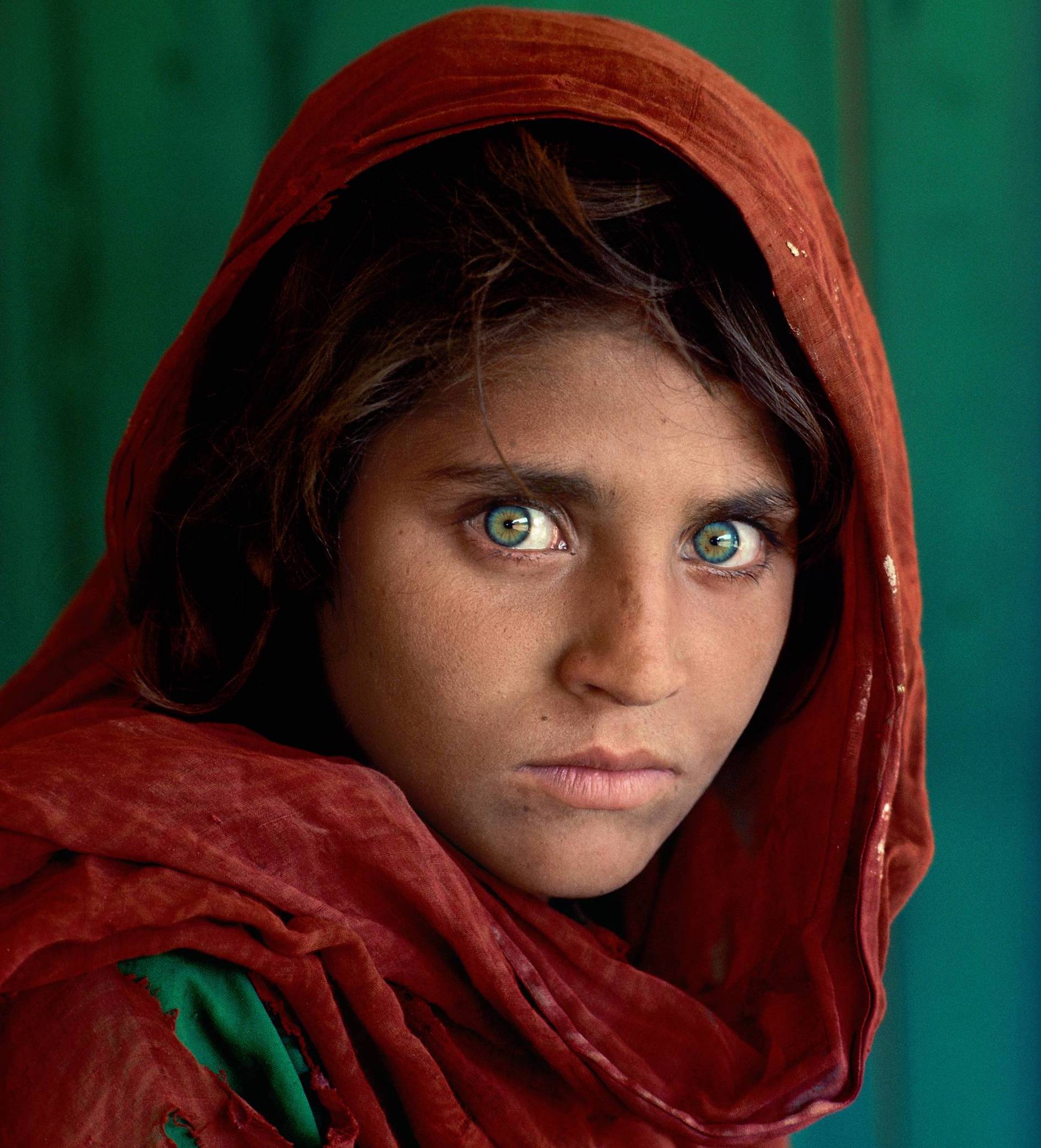 Renowned Photographer Steve McCurry Brings ICONS Exhibition To Chicago