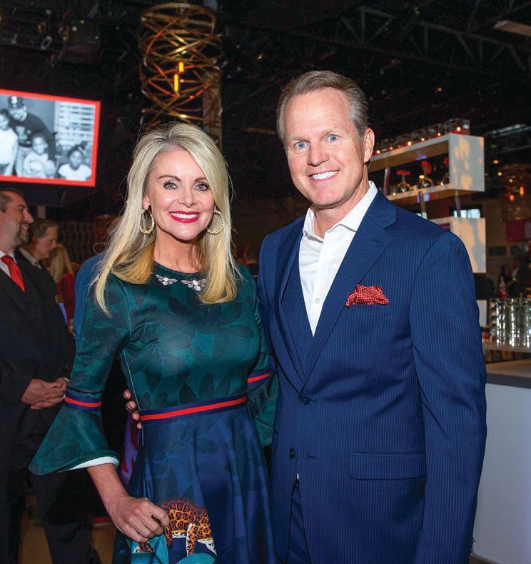 Sarah and Mark McGee enjoy the scene at the annual gala for Ronald McDonald House Charities of Chicagoland & Northwest Indiana. PHOTO BY MISS MOTLEY PHOTOGRAPHY