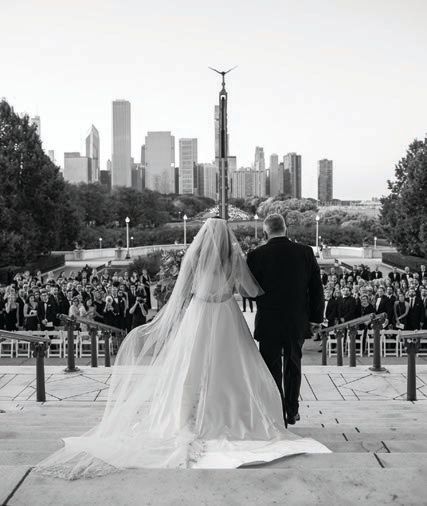 “The ceremony took place as the sun was setting on the Field Museum’s outside terrace,” Christina says. “It has one of the best views in the city”.  Photographed by Collin Pierson Photography